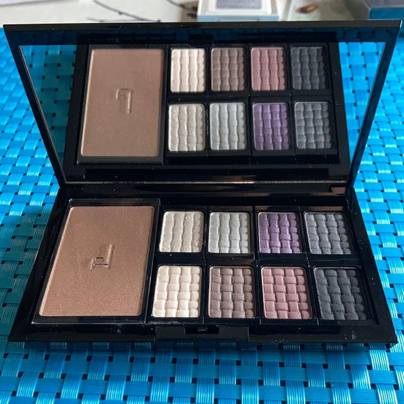 Doucce Freematic Eyeshadow Pro Palette