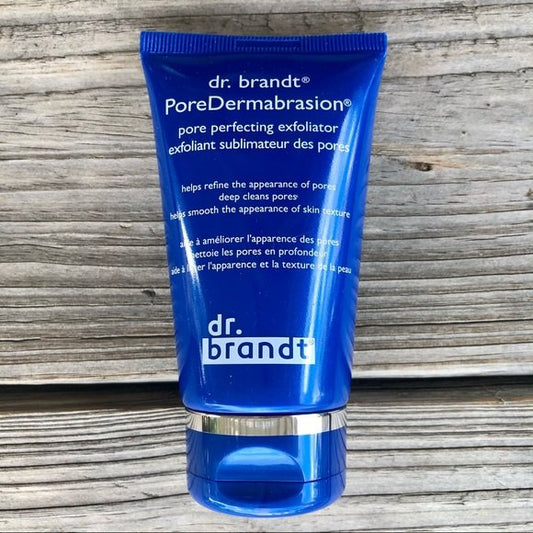 Dr. Brandt – PoreDermabrasion Pore Perfecting Exfoliator