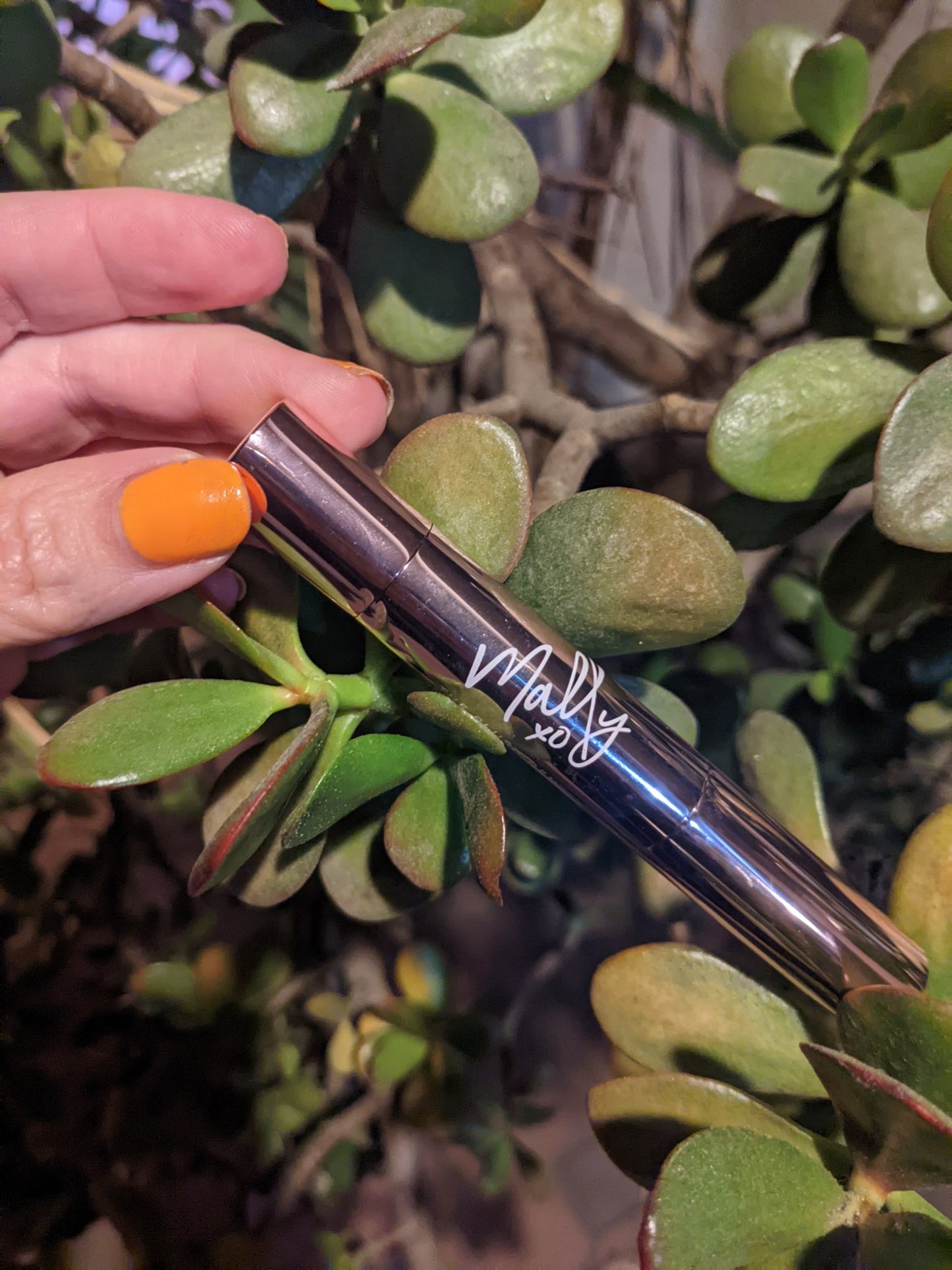 Mally Beauty – Plush Pen Brightening Concealer Stick