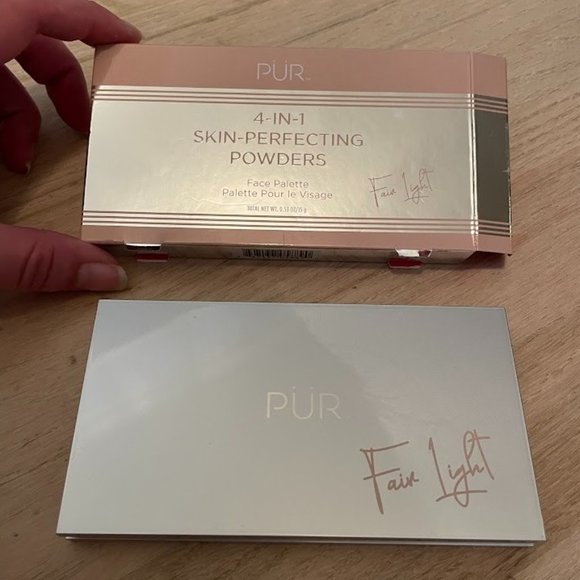 PÜR 4‑in‑1 Skin Perfecting Powders
