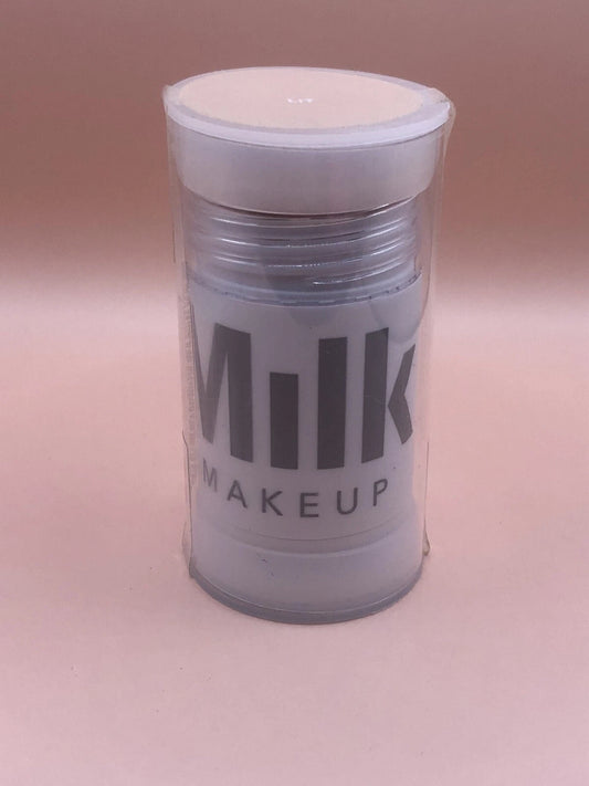 Milk Makeup – Blur Stick / Pore Eclipse Matte Blur Stick